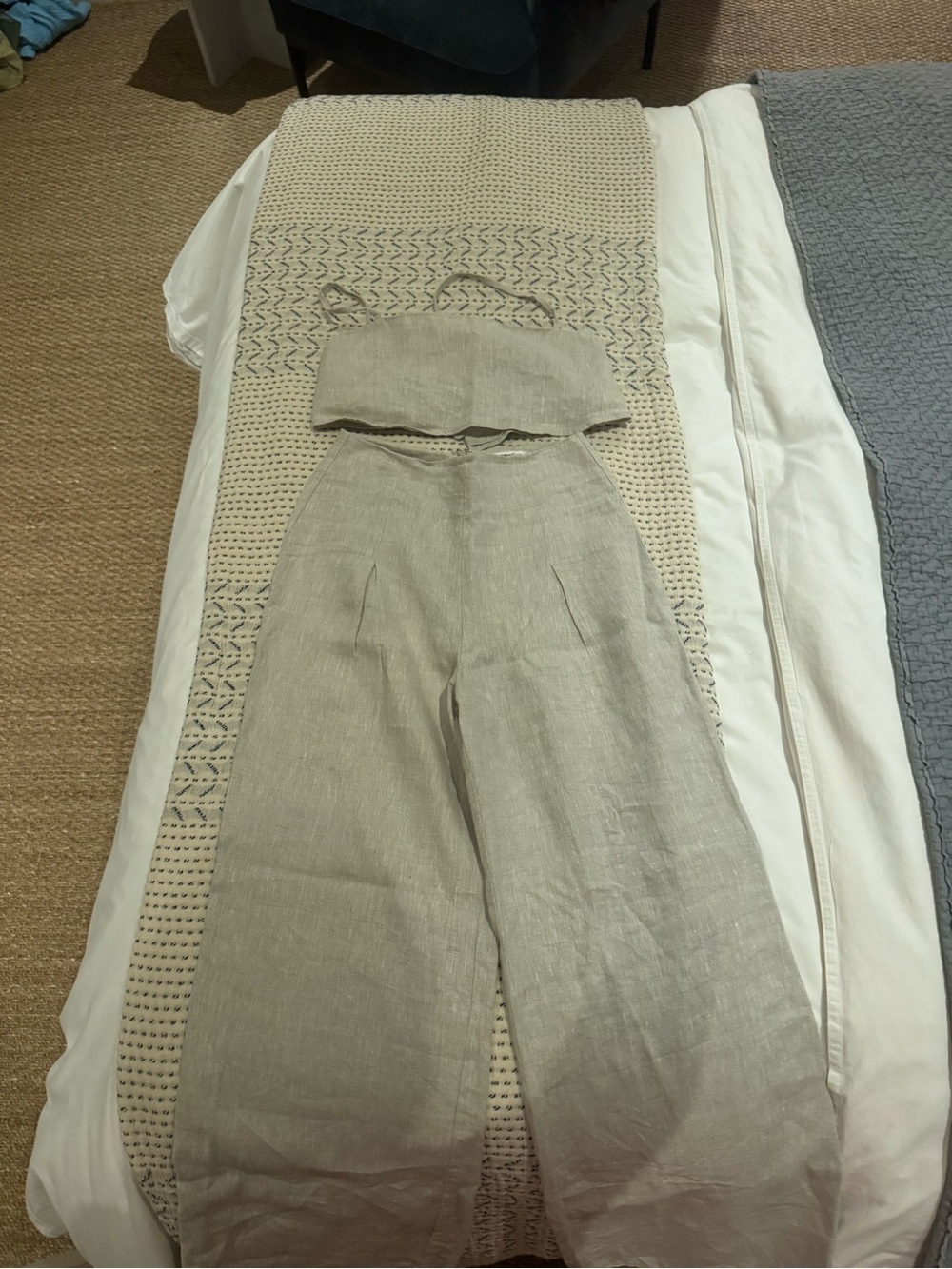 Reformation Cream Wide Leg High-Rise Pants - Picture 2 of 2